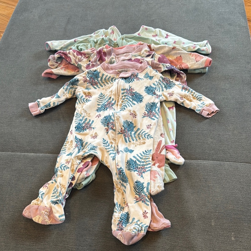 Baby girl zipper pajamas, onesies